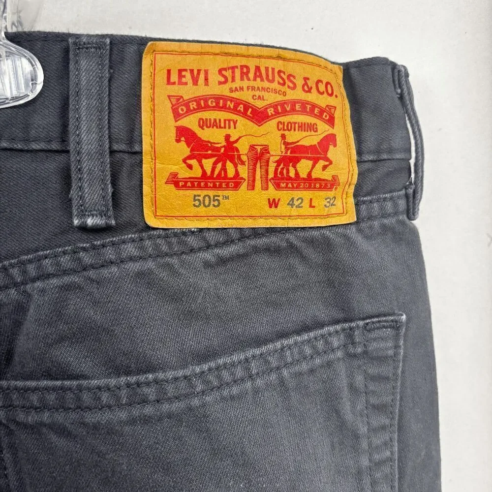 Levi's‎ 505 Men's Jeans Size Actual 41x31 Straight Leg Denim Black Jeans Pants